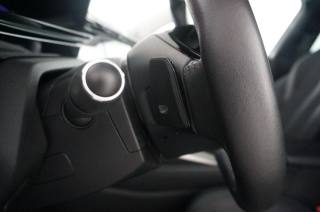 PEUGEOT 308 usata, con Sedile posteriore sdoppiato