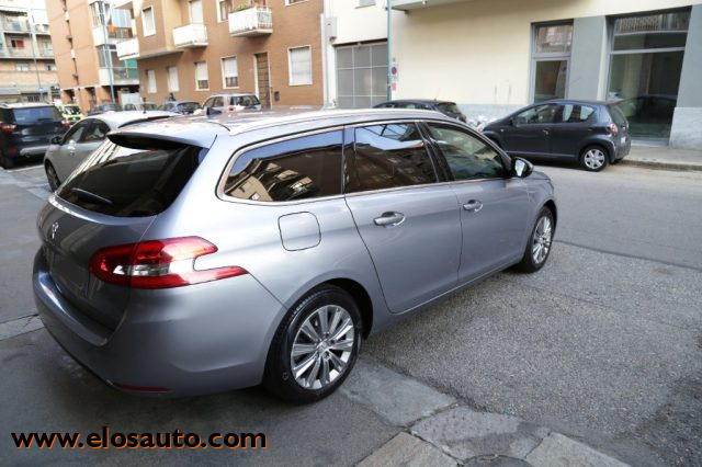 PEUGEOT 308 usata, con Alzacristalli elettrici