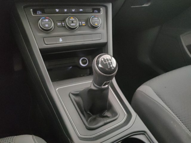 VOLKSWAGEN Touran usata, con Touch screen