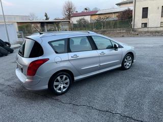 PEUGEOT 308 usata, con Alzacristalli elettrici