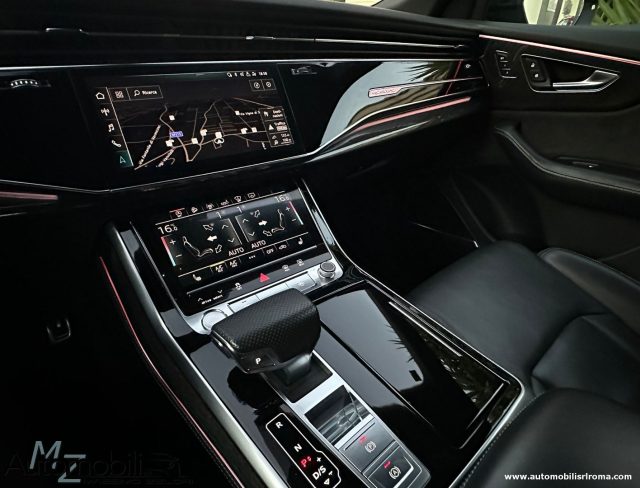 AUDI Q8 usata, con Sedili riscaldati