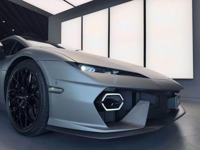 LAMBORGHINI Temerario usata, con Airbag Passeggero