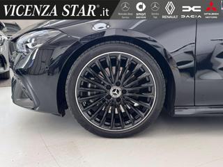 MERCEDES-BENZ CLA 200 usata, con Alzacristalli elettrici