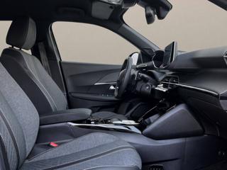 PEUGEOT 2008 usata, con Controllo automatico clima