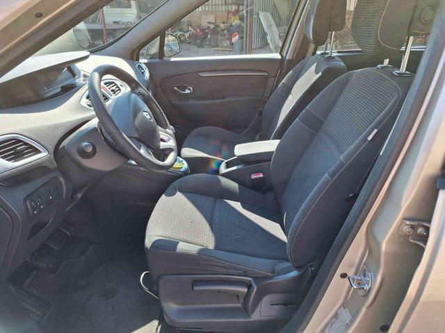 RENAULT Scenic usata, con Airbag laterali