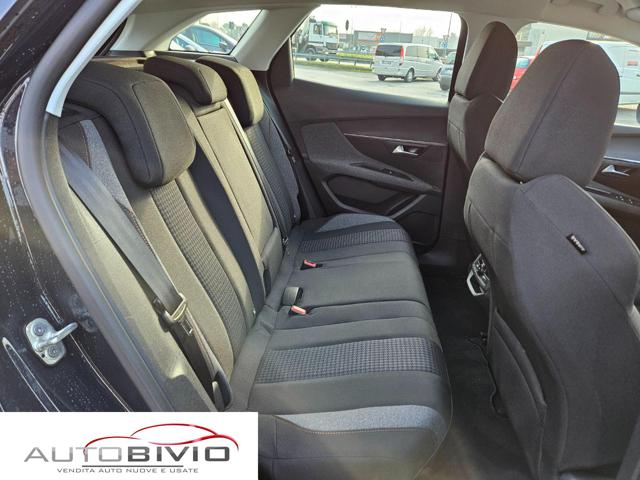 PEUGEOT 3008 usata, con Bracciolo