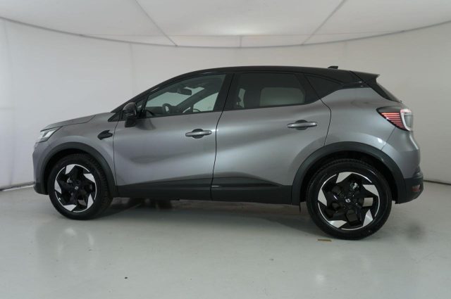 RENAULT Captur usata, con Volante multifunzione