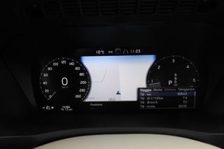 VOLVO XC90 usata, con Fari direzionali