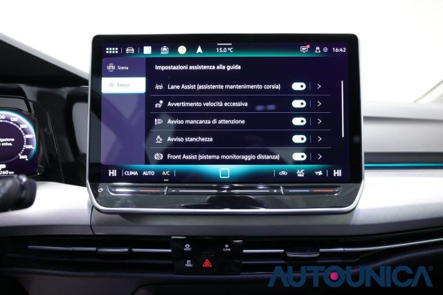 VOLKSWAGEN Golf usata, con Volante multifunzione