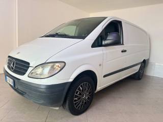 MERCEDES-BENZ Vito usata 2