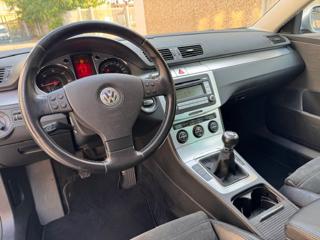 VOLKSWAGEN Passat usata, con Cerchi in lega