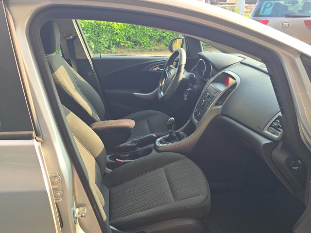 OPEL Astra usata, con Cruise Control
