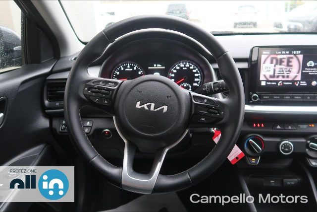 KIA Stonic usata 7