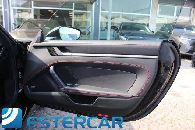 PORSCHE 911 usata, con Touch screen