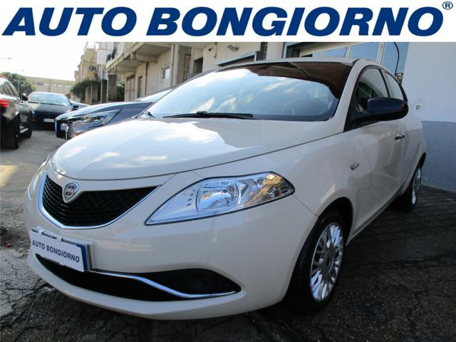 LANCIA Ypsilon usata, con ABS