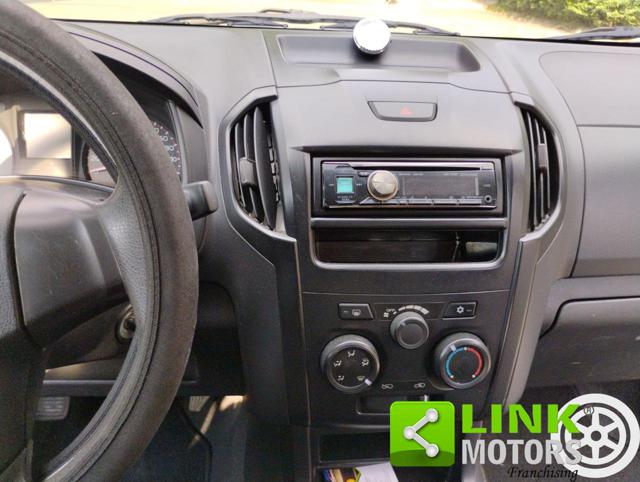 ISUZU D-Max usata, con Airbag testa
