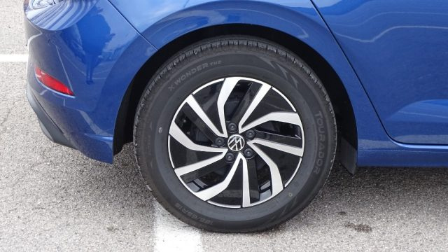 VOLKSWAGEN Polo usata, con USB