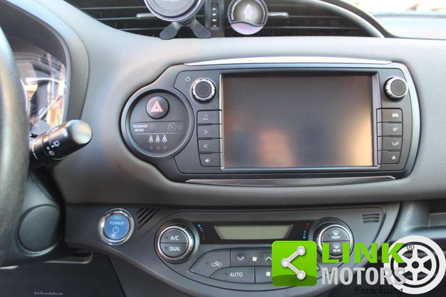 TOYOTA Yaris usata 31