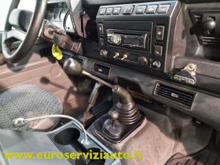 LAND ROVER Defender usata, con Ruotino