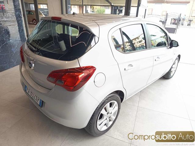 OPEL Corsa usata, con Climatizzatore