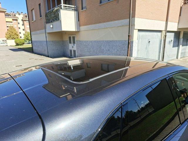 PORSCHE Macan usata, con MP3
