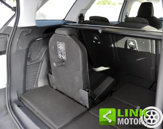 PEUGEOT 5008 usata, con Park Distance Control