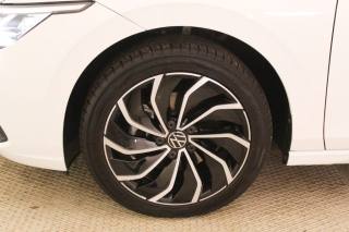 VOLKSWAGEN Golf usata, con Autoradio digitale