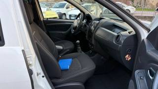 DACIA Duster usata 17