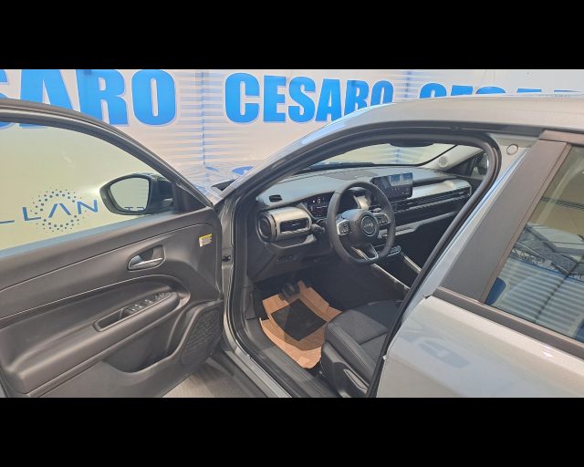 JEEP Avenger usata, con Sedile posteriore sdoppiato