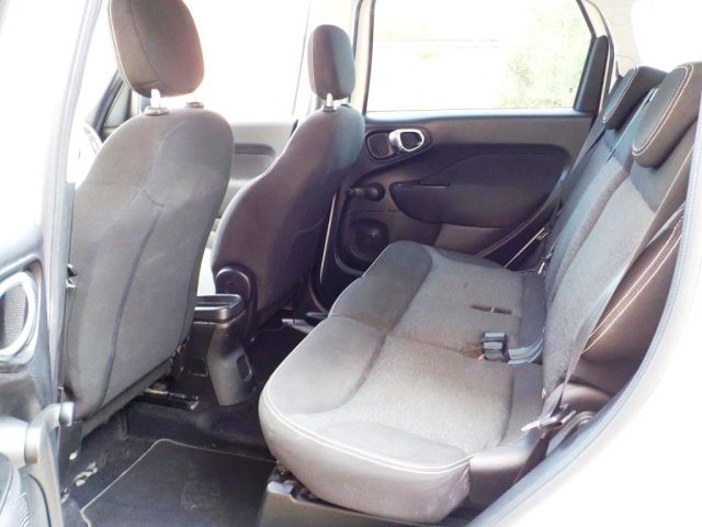 FIAT 500L usata, con USB