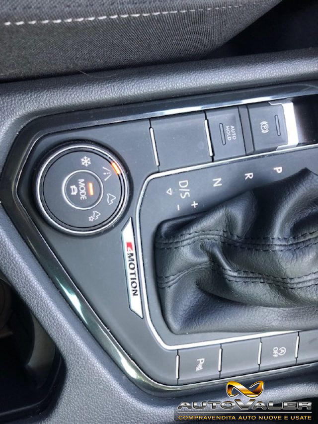 VOLKSWAGEN Tiguan usata, con Controllo trazione