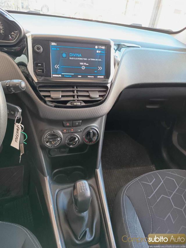 PEUGEOT 2008 usata, con Airbag testa