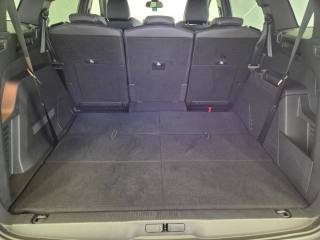 PEUGEOT 5008 usata, con Sistema di navigazione