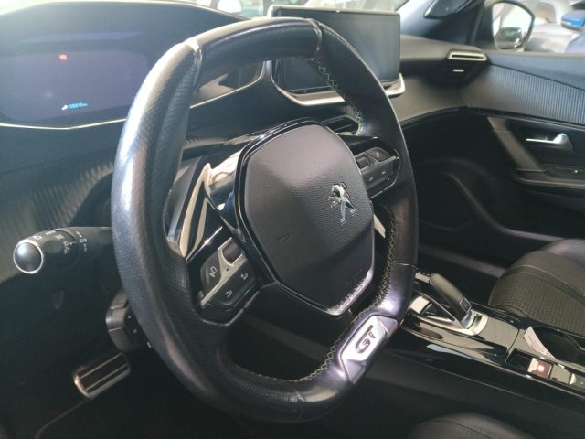 PEUGEOT 2008 usata, con Climatizzatore