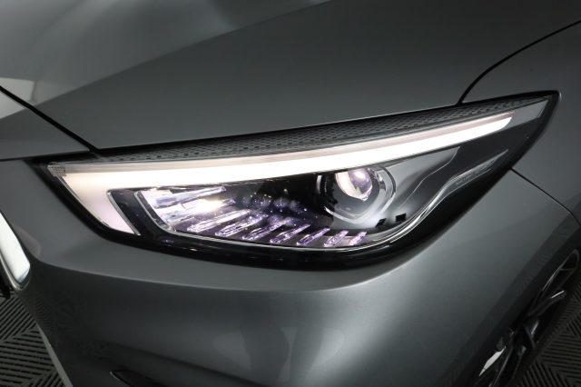 MG ZS usata 8