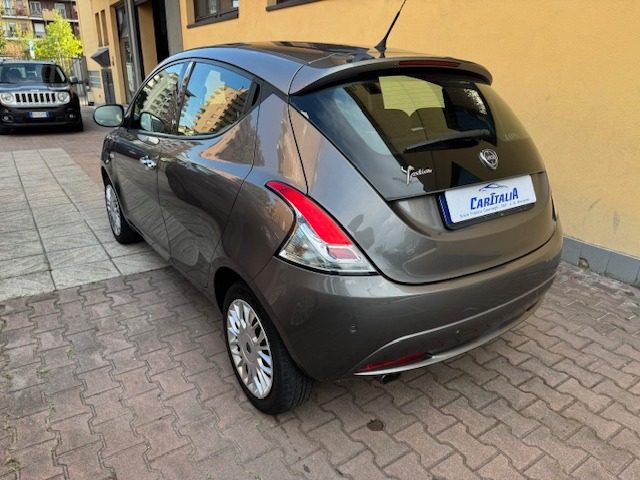 LANCIA Ypsilon usata, con Alzacristalli elettrici