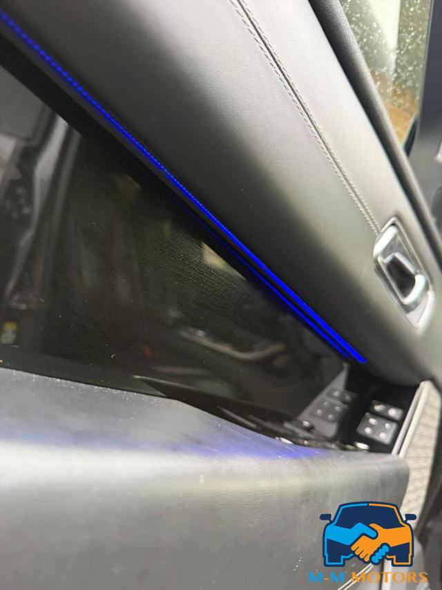 LAND ROVER Range Rover Velar usata, con Controllo automatico clima