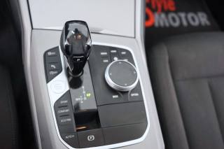BMW 318 usata, con Fari LED