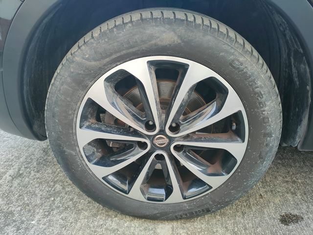 NISSAN Qashqai+2 usata, con ESP