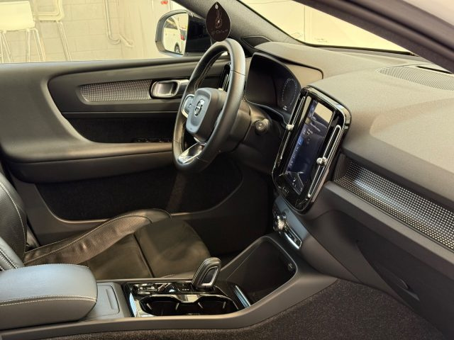 VOLVO XC40 usata 36