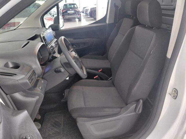 OPEL Combo usata, con Sensore di pioggia