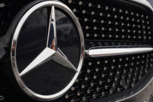 MERCEDES-BENZ CLA 200 usata, con Airbag testa