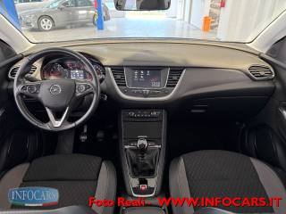 OPEL Grandland X usata, con Controllo automatico clima