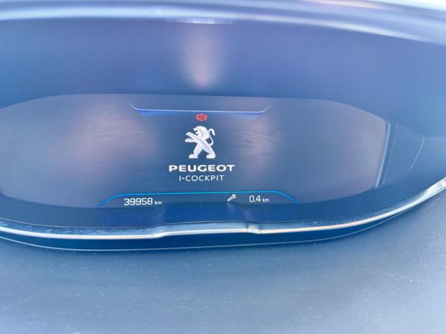 PEUGEOT 3008 usata, con Controllo automatico clima