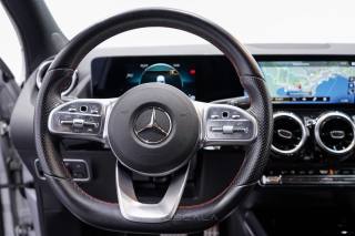 MERCEDES-BENZ GLA 200 usata, con Volante in pelle