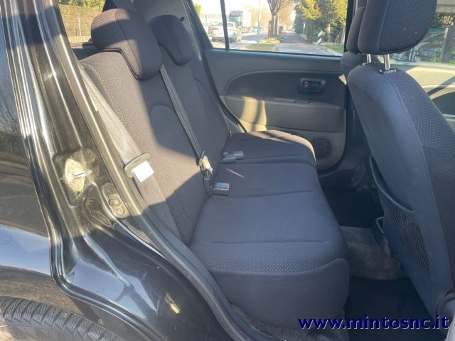 DAIHATSU Sirion usata, con Specchietti laterali elettrici
