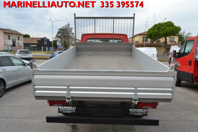 IVECO Daily usata, con Lettore CD