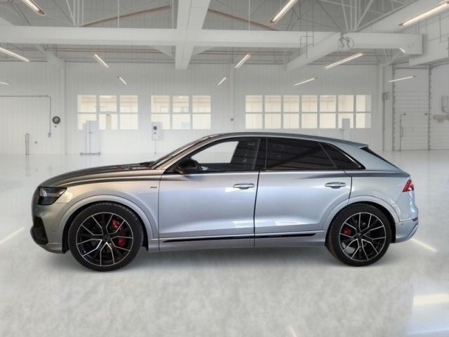 AUDI Q8 usata, con Airbag laterali