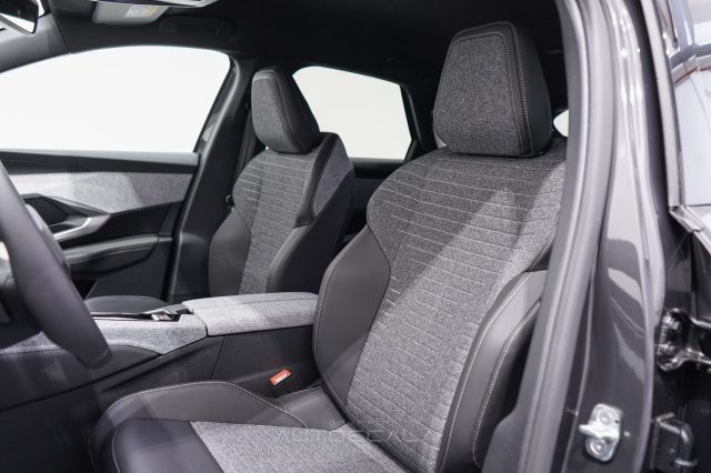 PEUGEOT 3008 usata, con Servosterzo