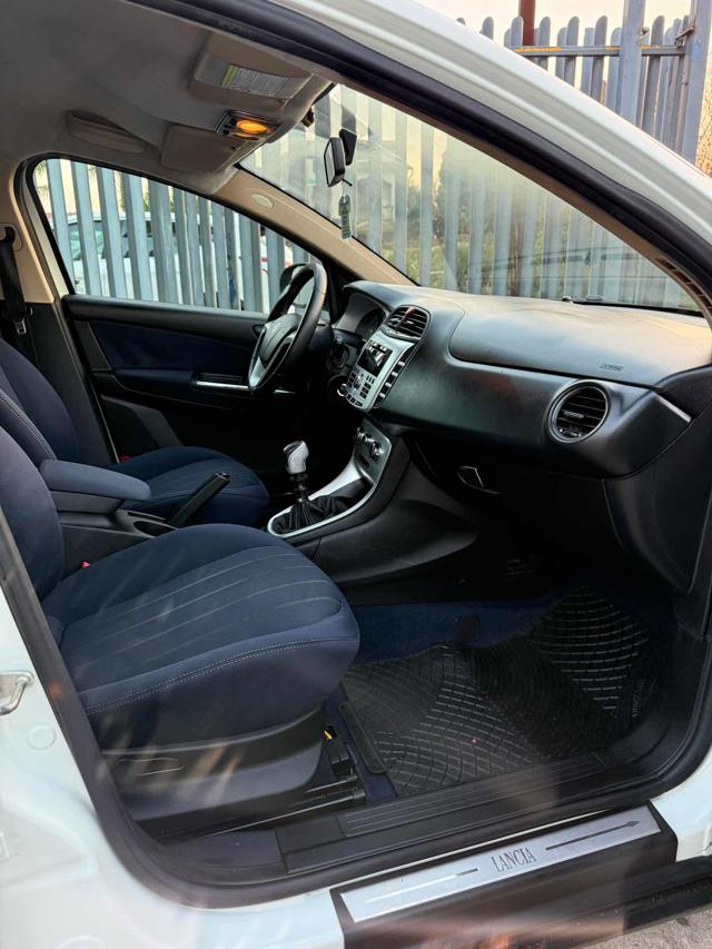 LANCIA Delta usata, con Cruise Control